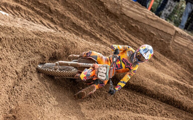 KTM-2025-Rider-Andrea-Adamo-1