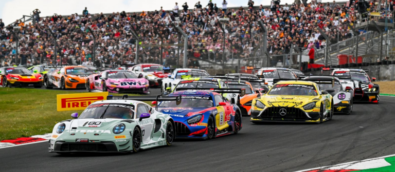 GtWorldChallengeporschejpg